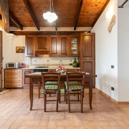 Dependance Dei Ginepri Дом отдыха